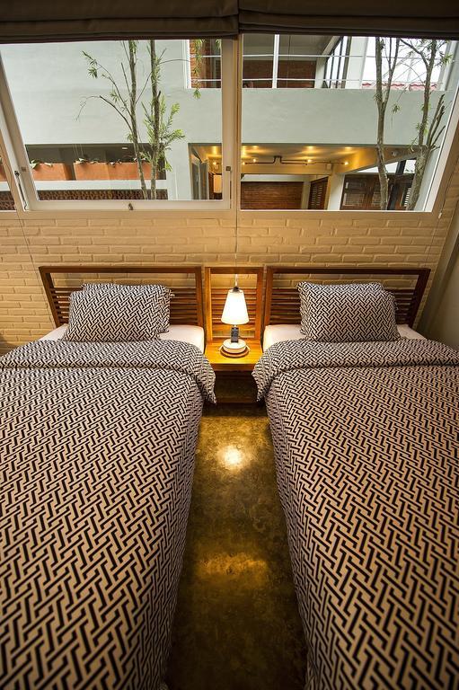 Lokal Hotel & Restaurant 요그야카르타 객실 사진